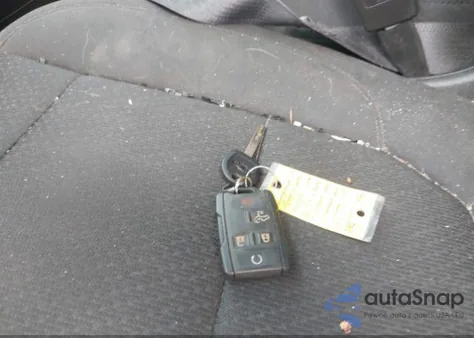 2021 Chevrolet Silverado 1500 z USA, uszkodzony, nr VIN 1GCPYCEL0MZ401013